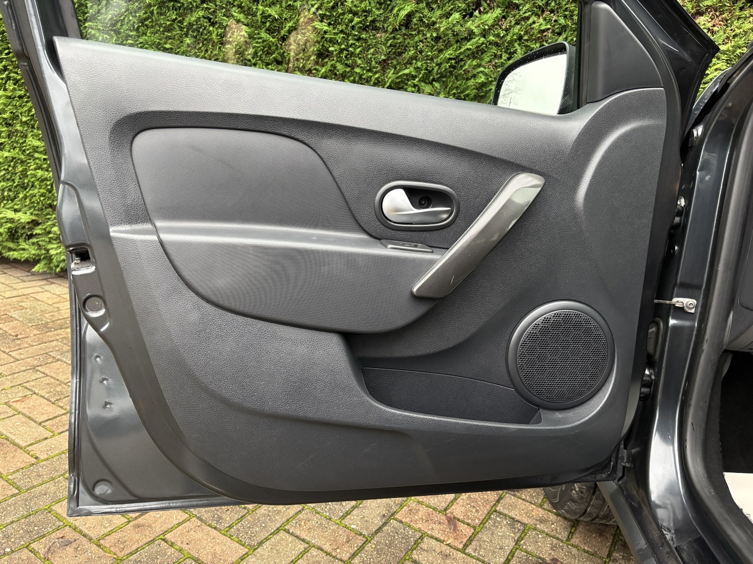 Used Dacia Sandero Stepway 2017 for sale - 76744090: Photo 30