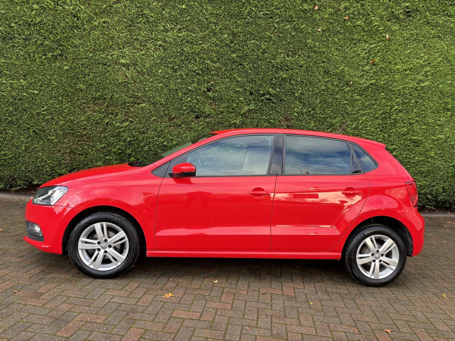 Used Volkswagen Polo 2017 for sale - 76751718: Photo 5