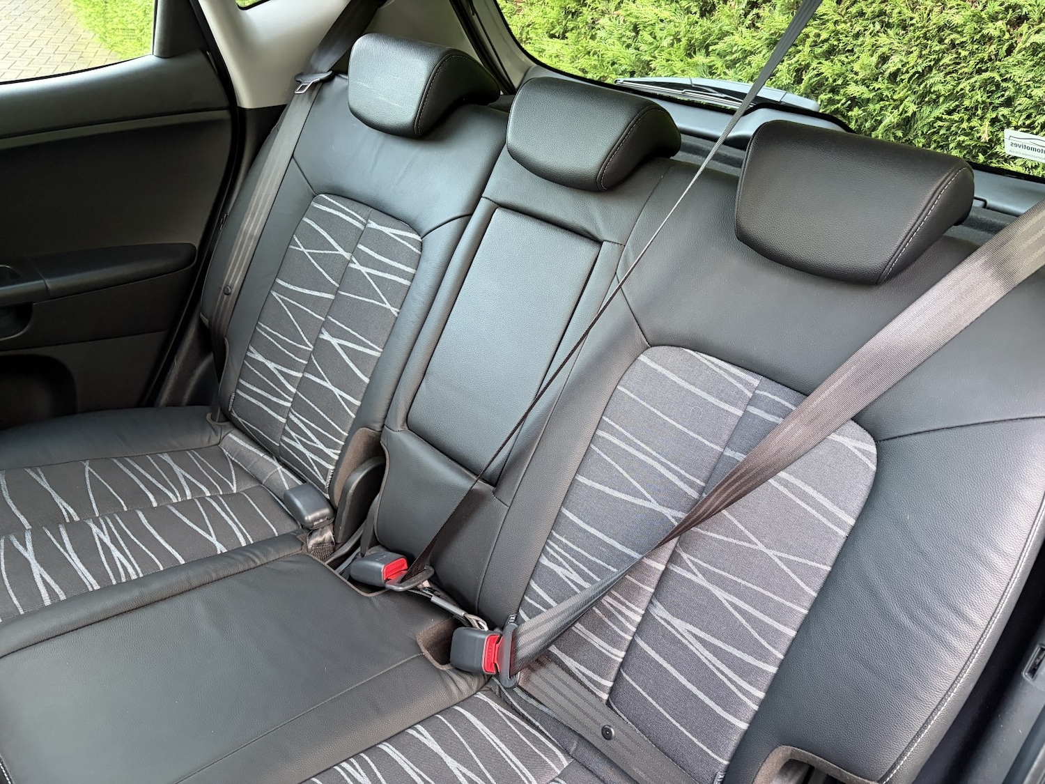 Used Kia Venga 2012 for sale - 76945605: Photo 25