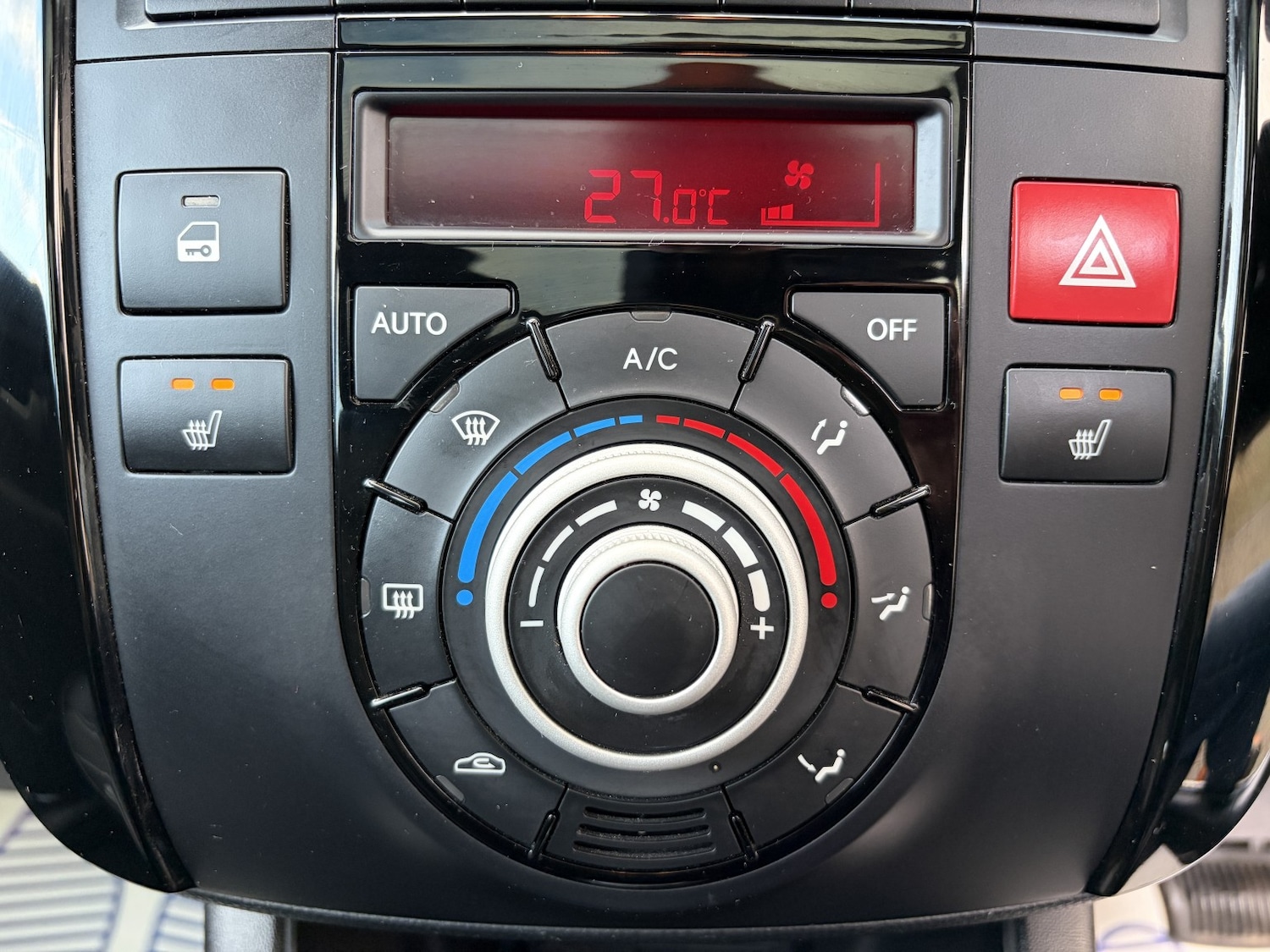 Used Kia Venga 2012 for sale - 76945605: Photo 29