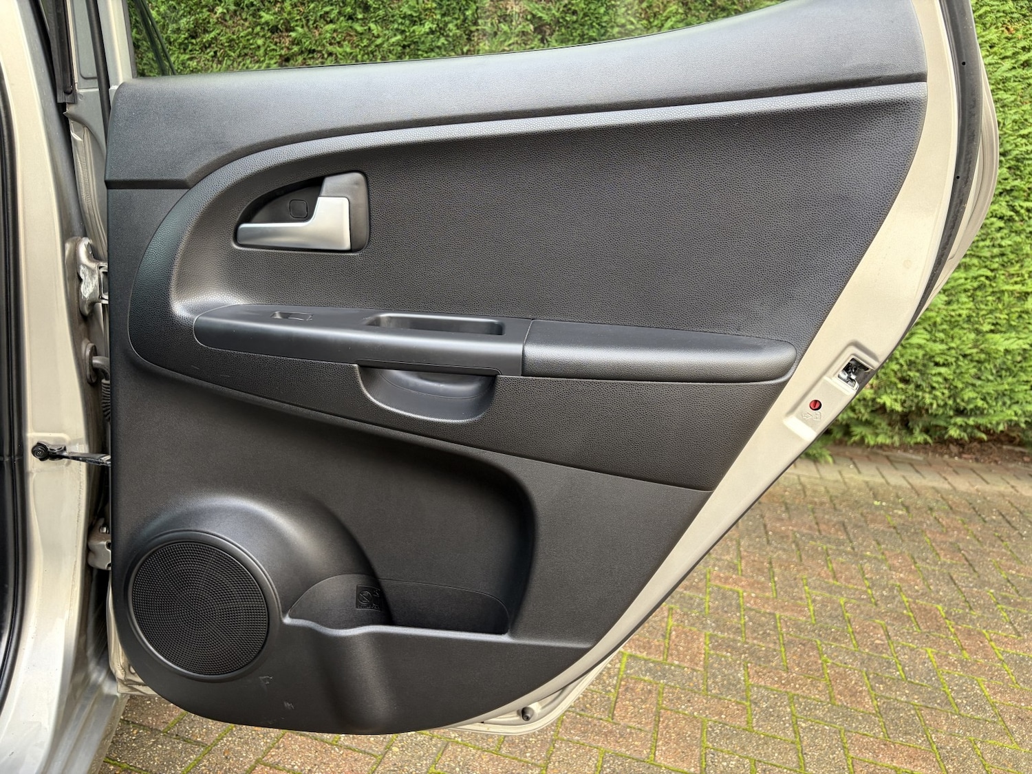 Used Kia Venga 2012 for sale - 76945605: Photo 36