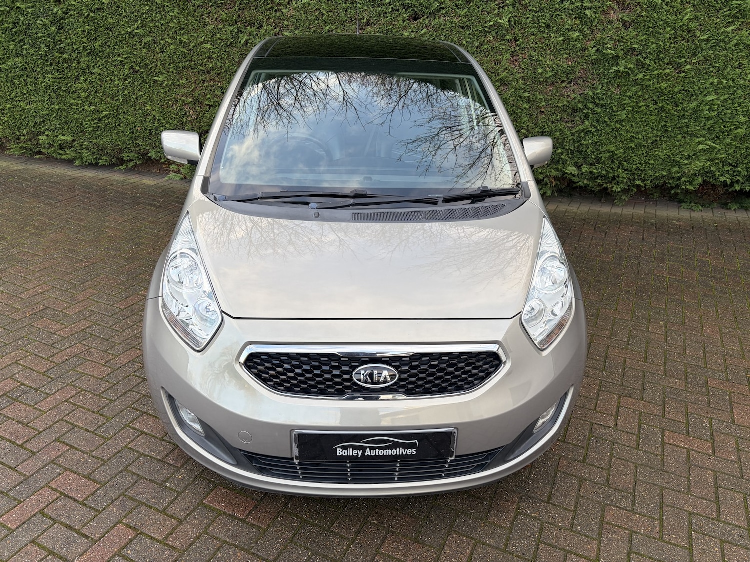 Used Kia Venga 2012 for sale - 76945605: Photo 9