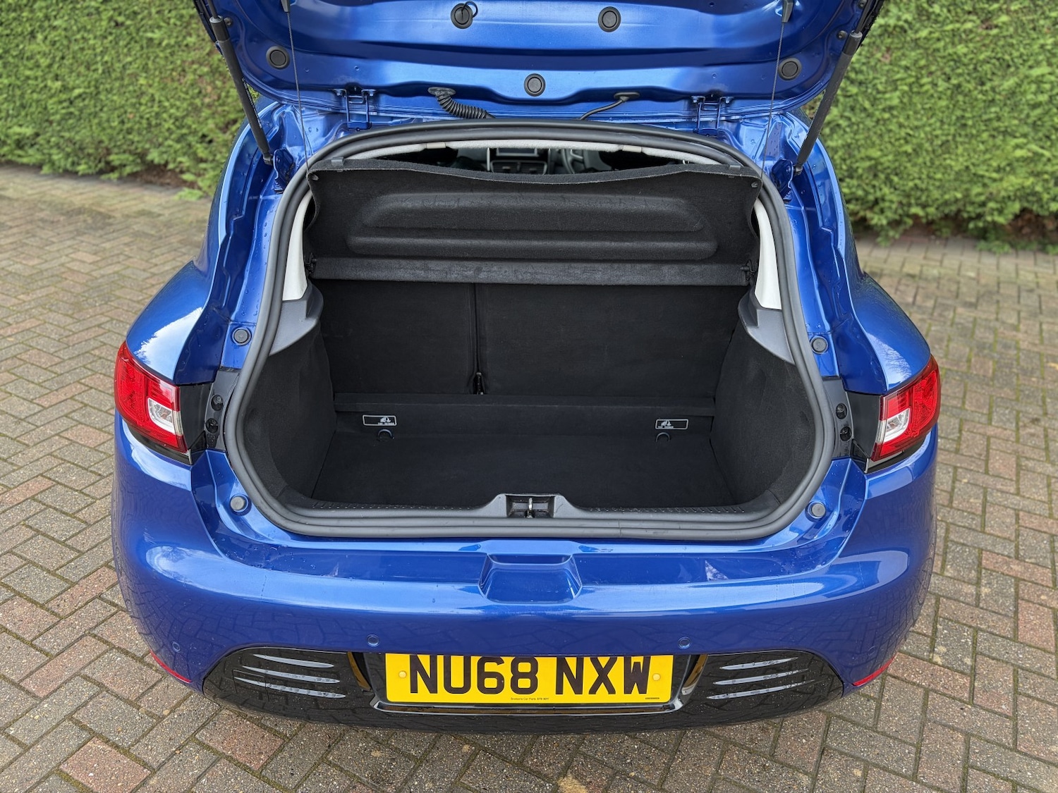 Used Renault Clio 2018 for sale - 77289199: Photo 16