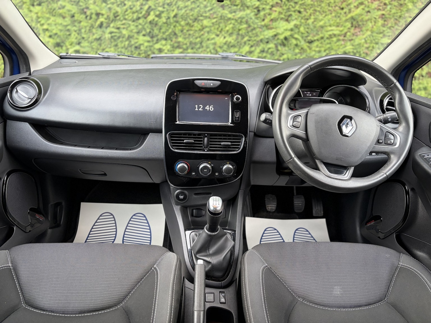 Used Renault Clio 2018 for sale - 77289199: Photo 2