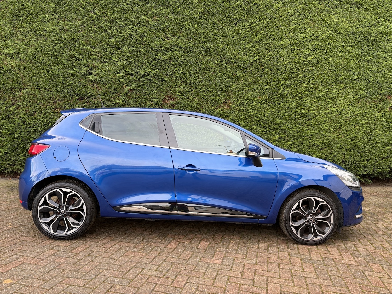 Used Renault Clio 2018 for sale - 77289199: Photo 4