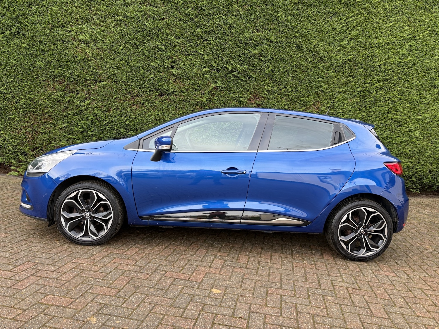 Used Renault Clio 2018 for sale - 77289199: Photo 5