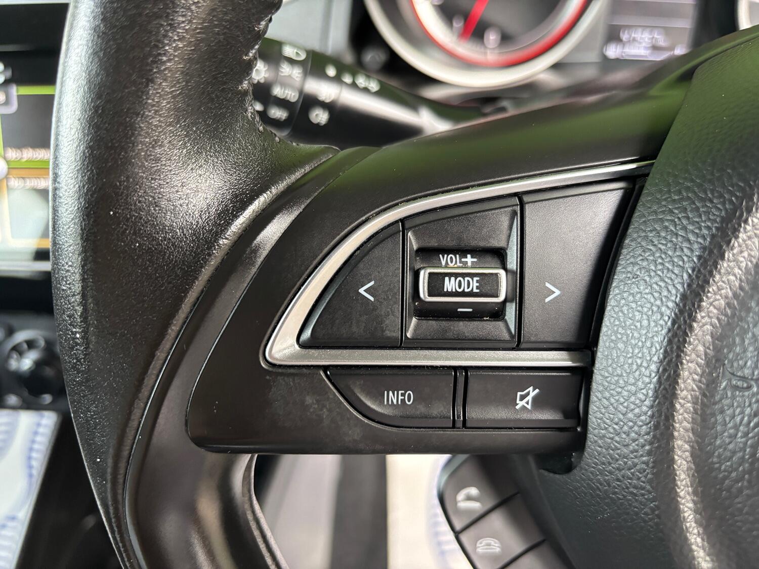 Used Suzuki Swift 2017 for sale - 76751761: Photo 28