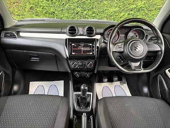 Used Suzuki Swift 2017 for sale - 76751761: Photo