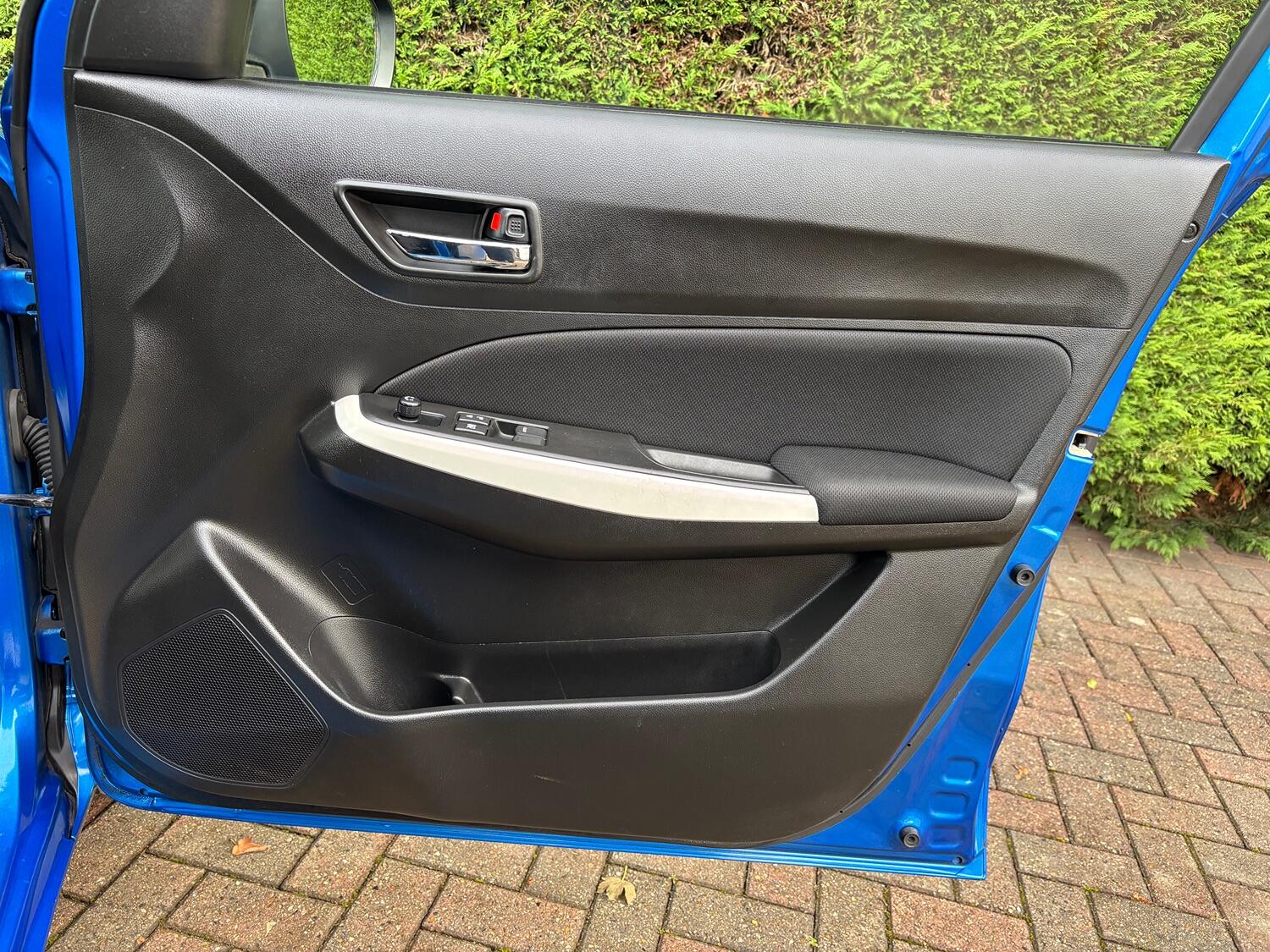 Used Suzuki Swift 2017 for sale - 76751761: Photo 33