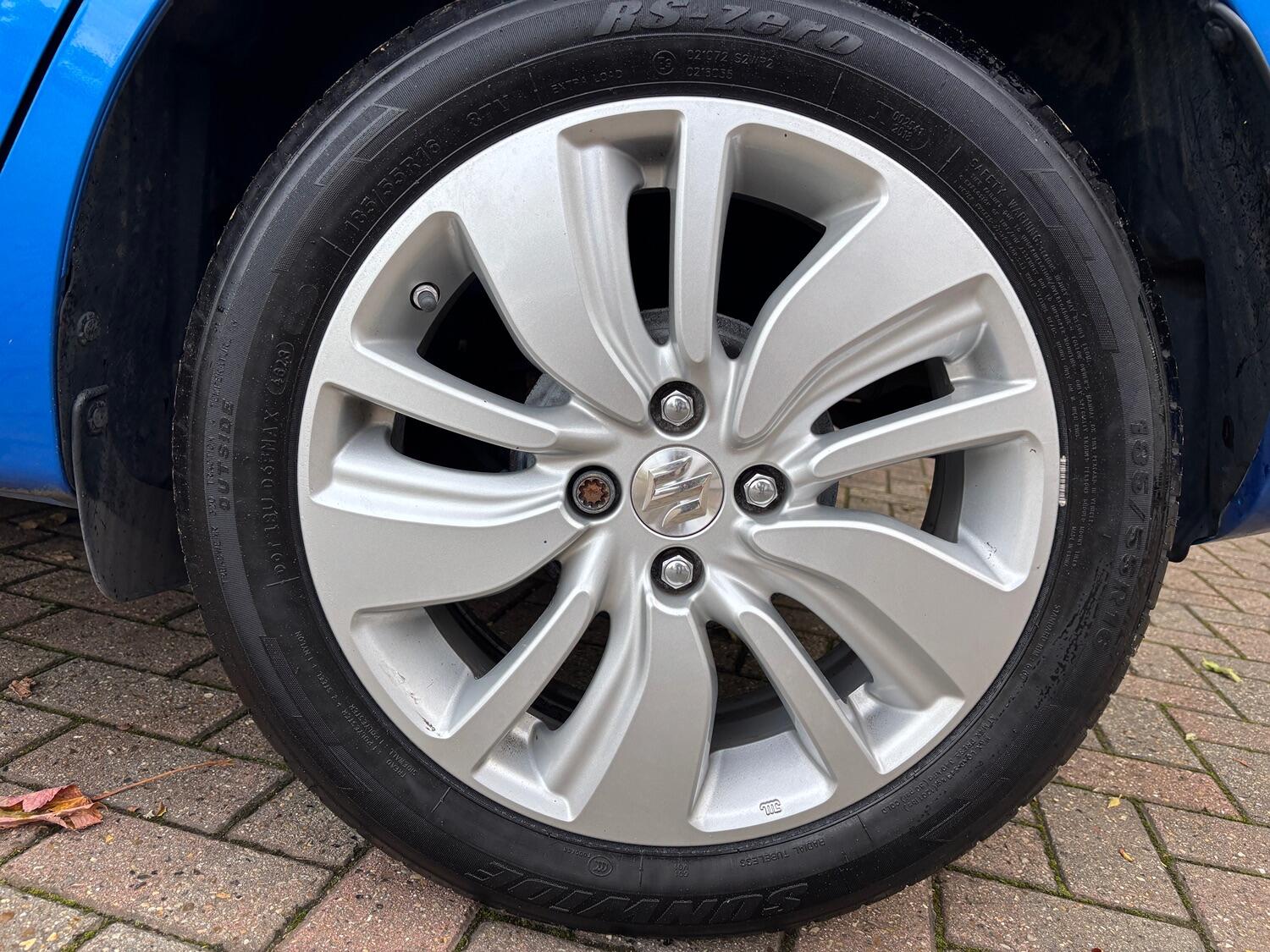 Used Suzuki Swift 2017 for sale - 76751761: Photo 36