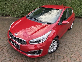 Used Kia Ceed 2017 for sale - 76945617: Photo