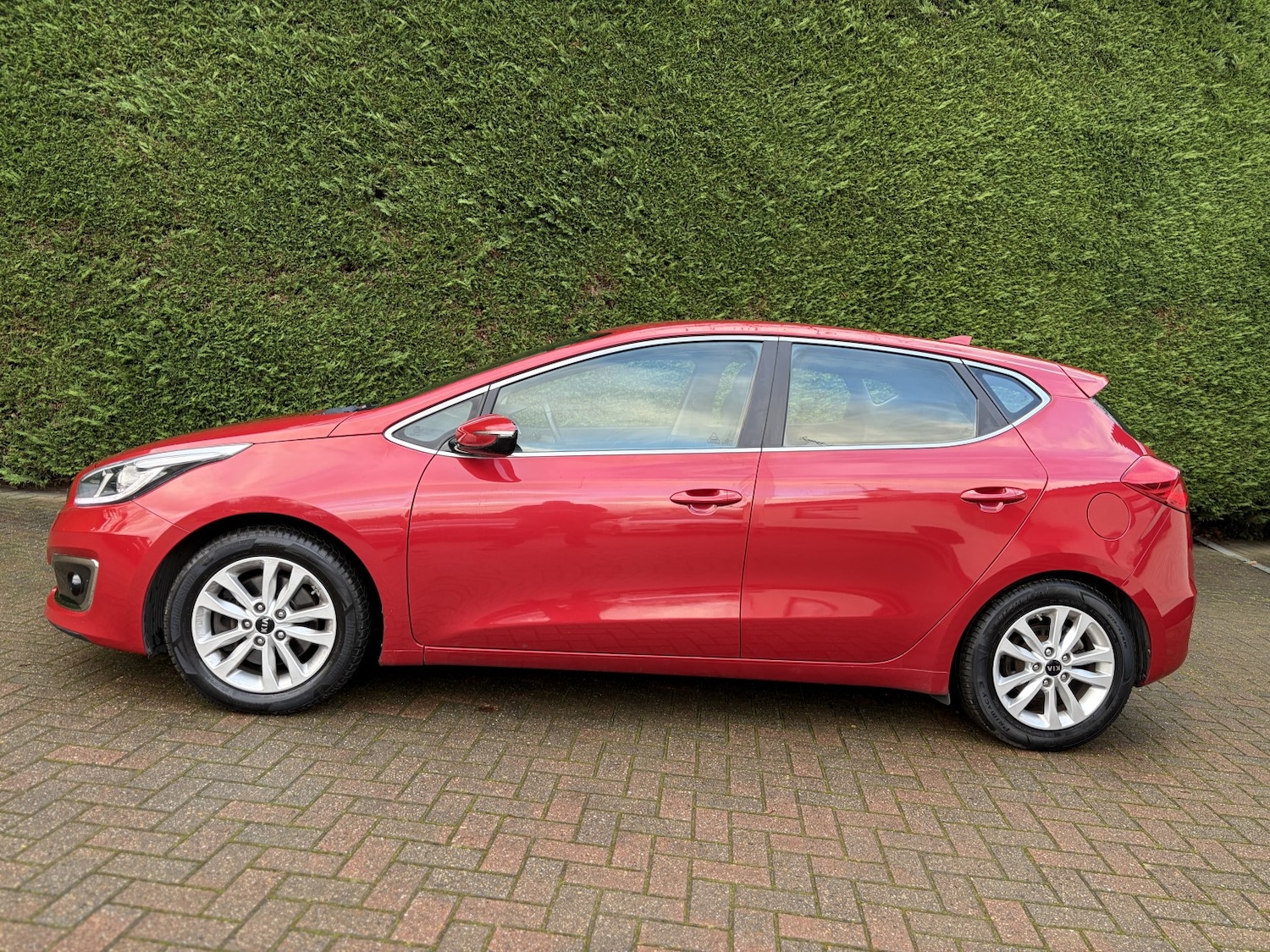 Used Kia Ceed 2017 for sale - 76945617: Photo 5