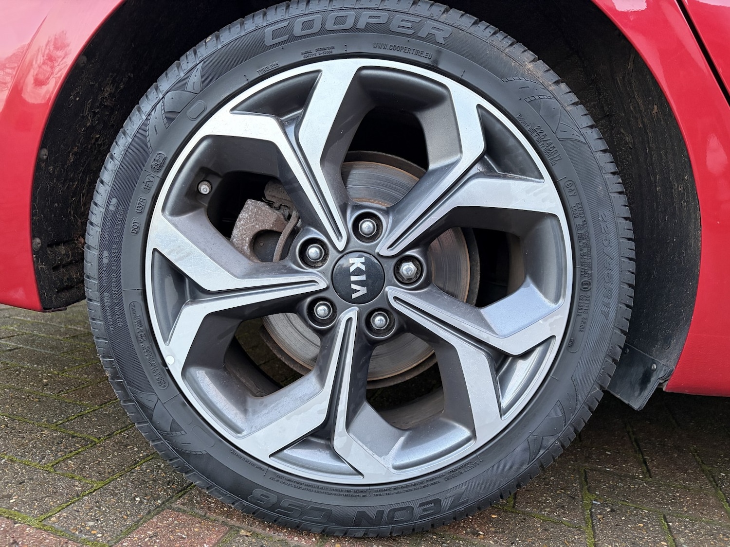 Used Kia Ceed 2018 for sale - 76945609: Photo 30