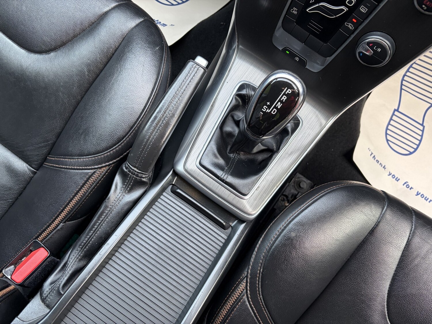 Used Volvo V40 2015 for sale - 77377733: Photo 27