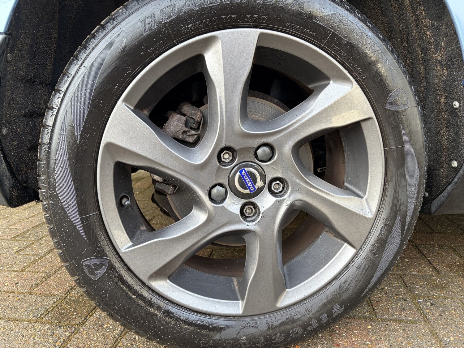 Used Volvo V40 2015 for sale - 77377733: Photo 38