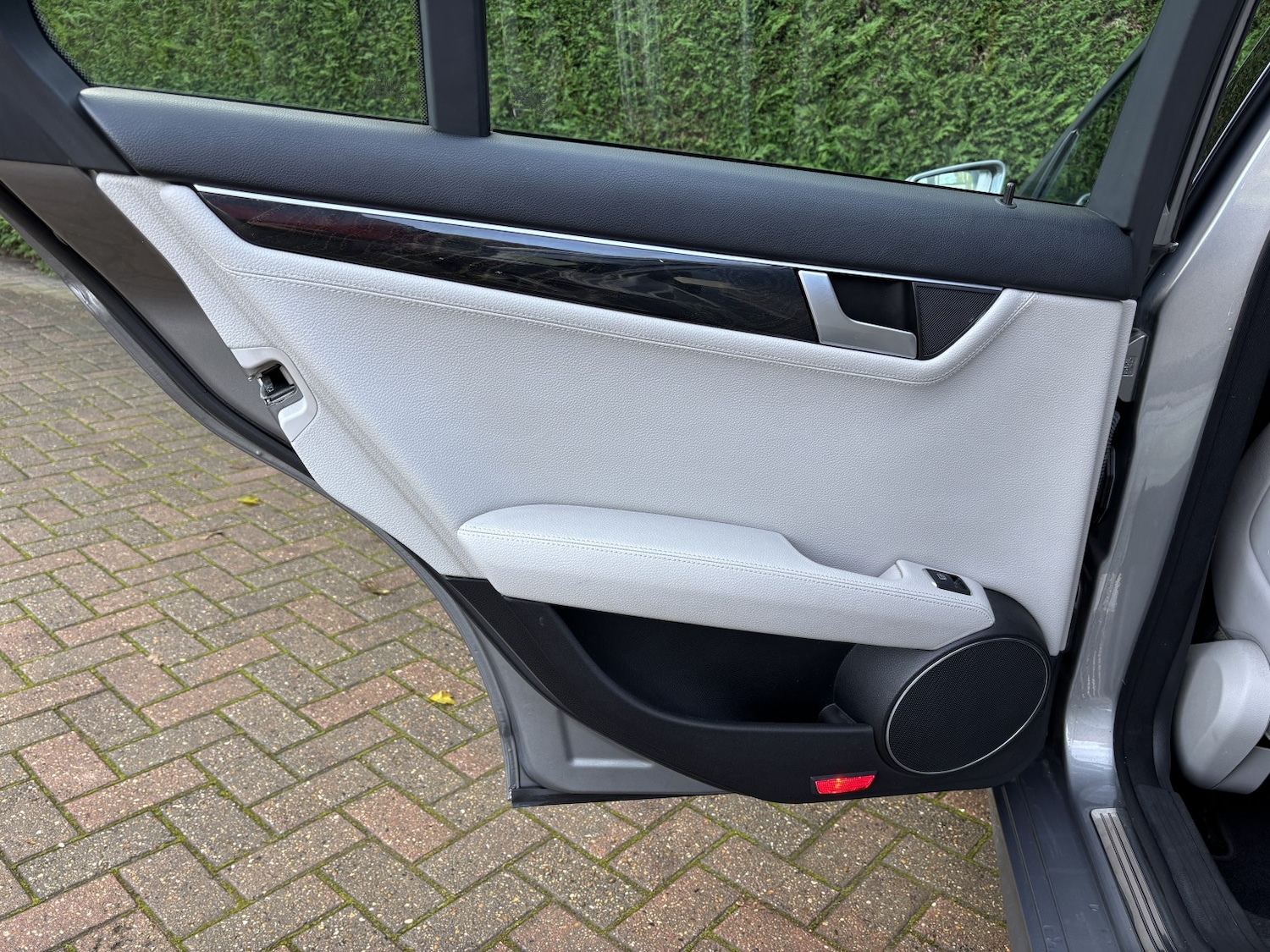 Used Mercedes-Benz C Class 2013 for sale - 76744091: Photo 36