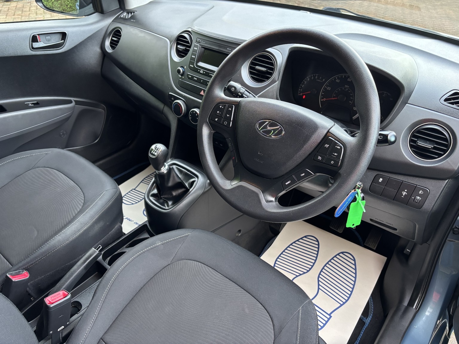 Used Hyundai i10 2017 for sale - 76744089: Photo 12