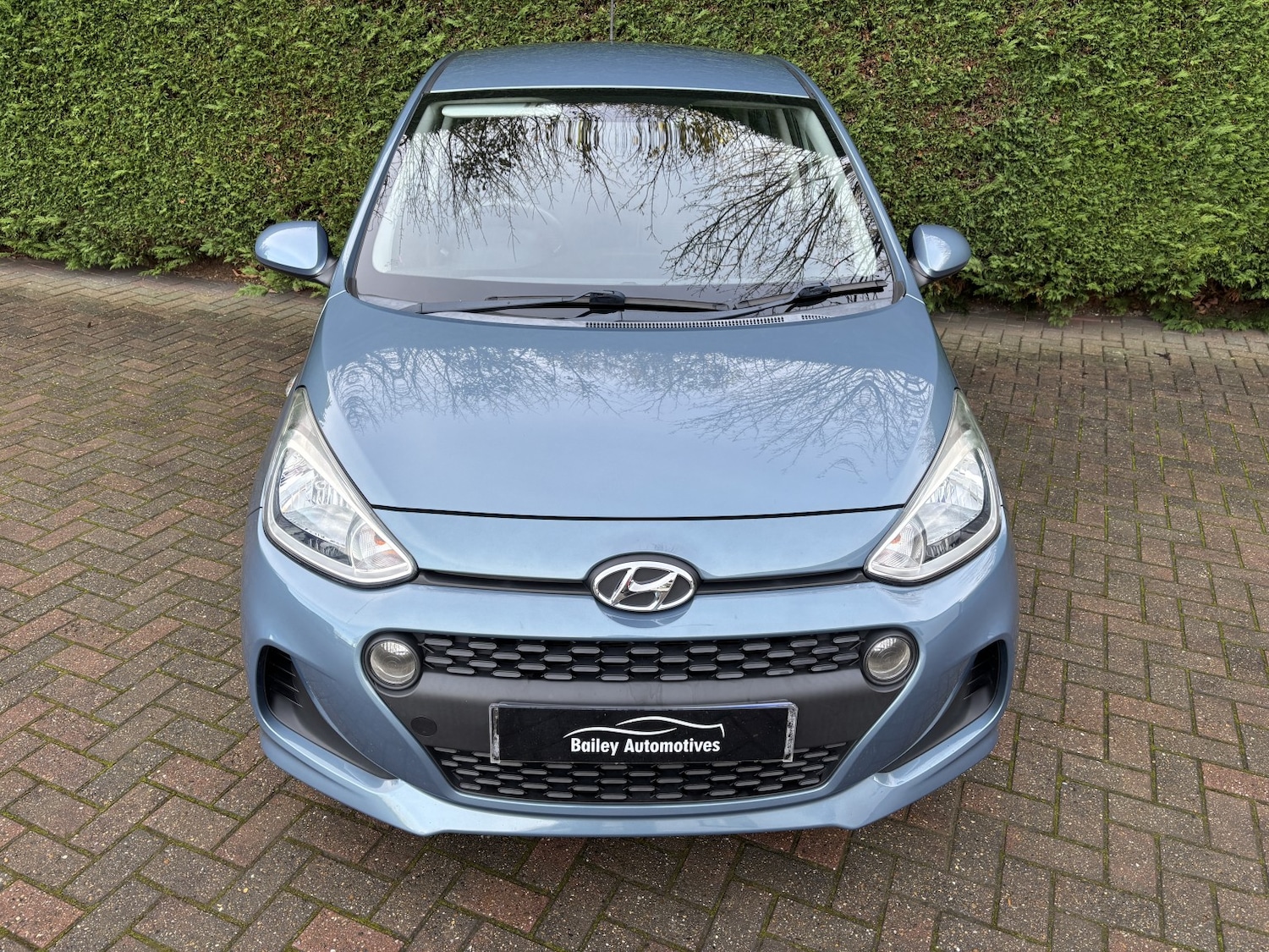 Used Hyundai i10 2017 for sale - 76744089: Photo 8