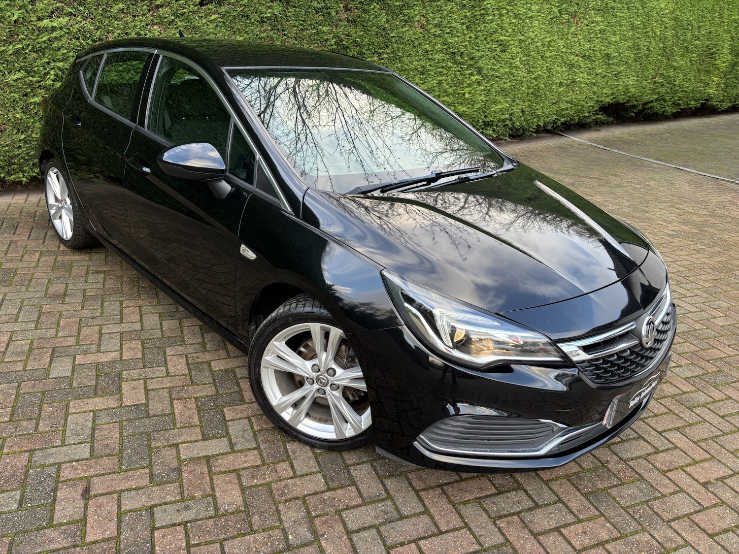 Used Vauxhall Astra 2018 for sale - 76751883: Photo 1