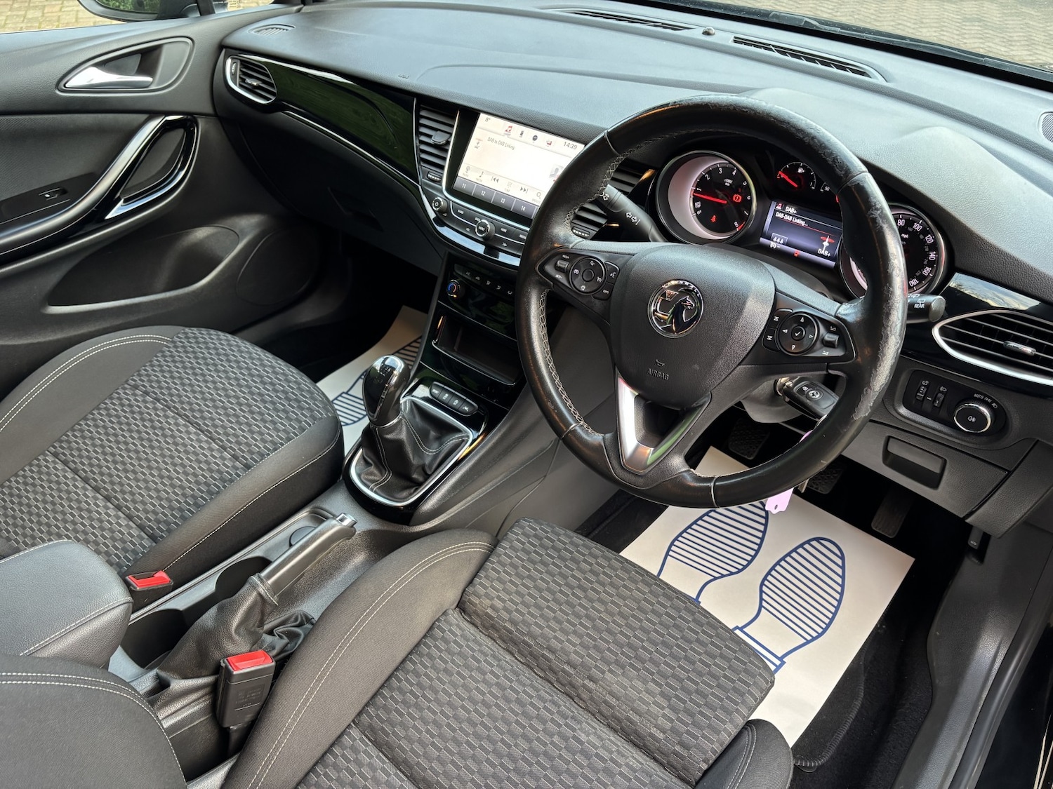 Used Vauxhall Astra 2018 for sale - 76751883: Photo 18