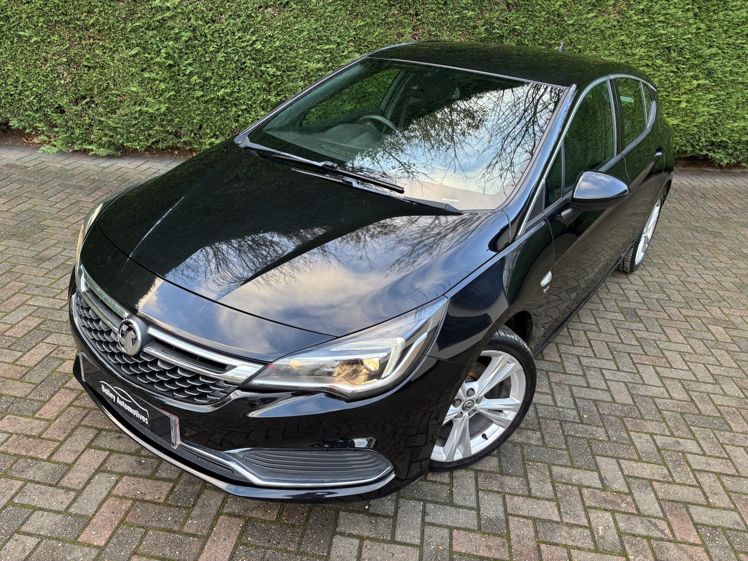 Used Vauxhall Astra 2018 for sale - 76751883: Photo 3