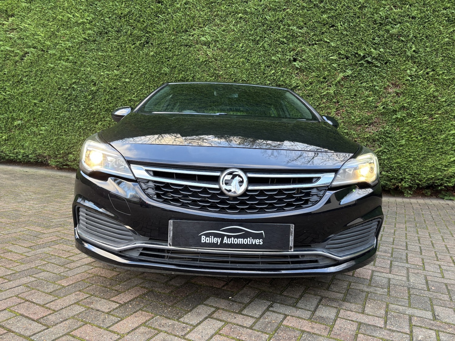 Used Vauxhall Astra 2018 for sale - 76751883: Photo 9