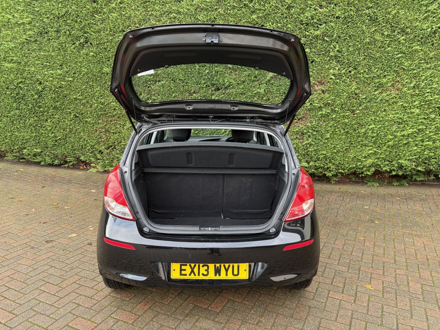 Used Hyundai i20 2013 for sale - 76848736: Photo 17