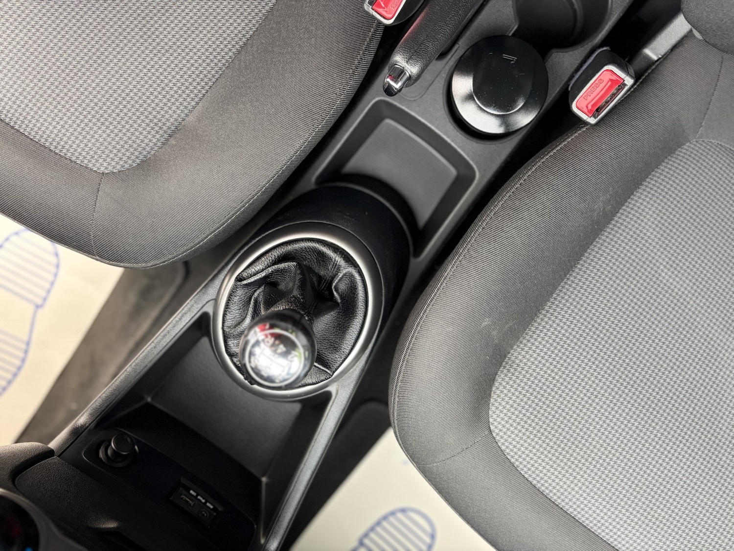 Used Hyundai i20 2013 for sale - 76848736: Photo 27