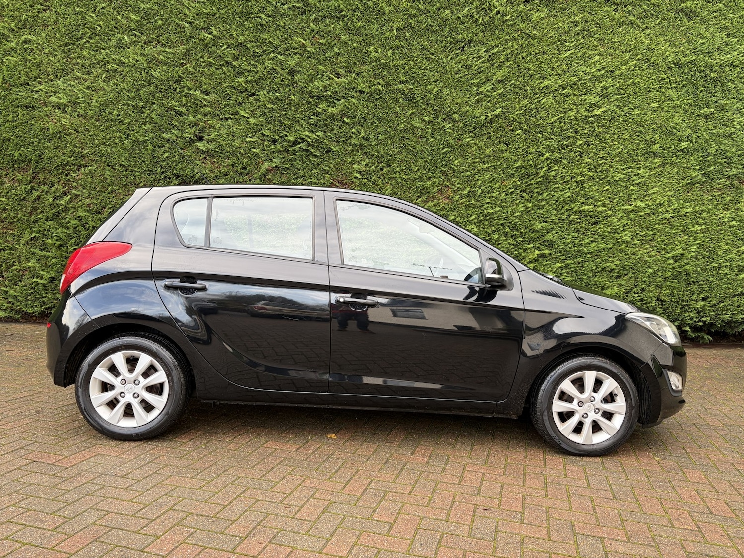 Used Hyundai i20 2013 for sale - 76848736: Photo 4