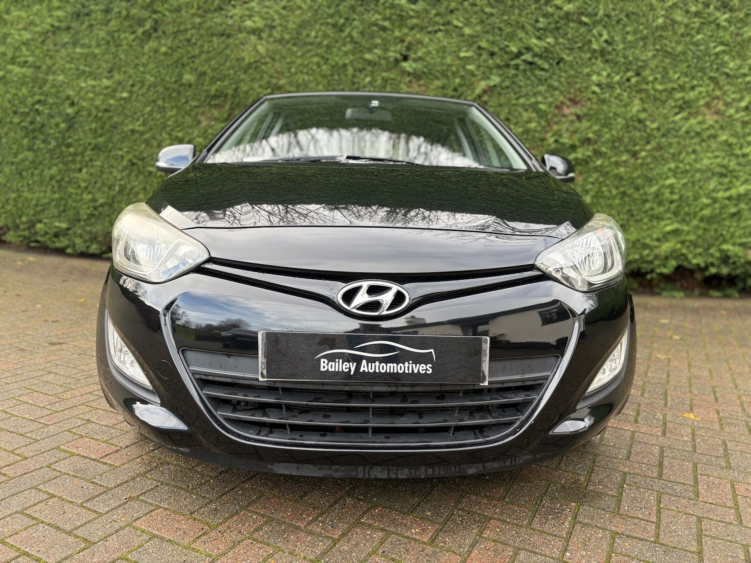 Used Hyundai i20 2013 for sale - 76848736: Photo 9