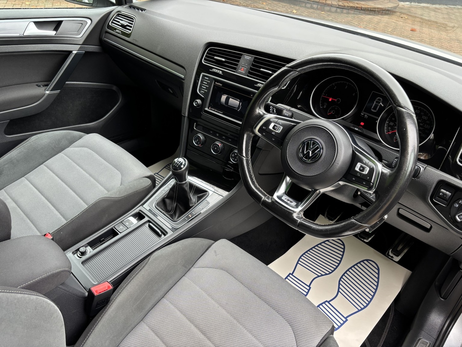 Used Volkswagen Golf 2016 for sale - 76751748: Photo 17