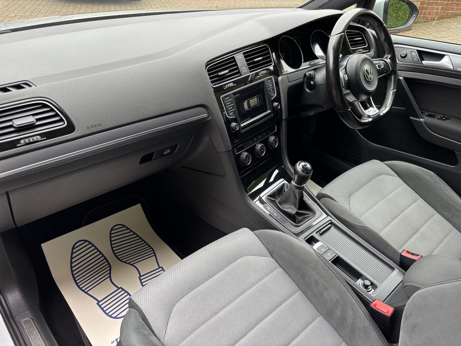 Used Volkswagen Golf 2016 for sale - 76751748: Photo 19