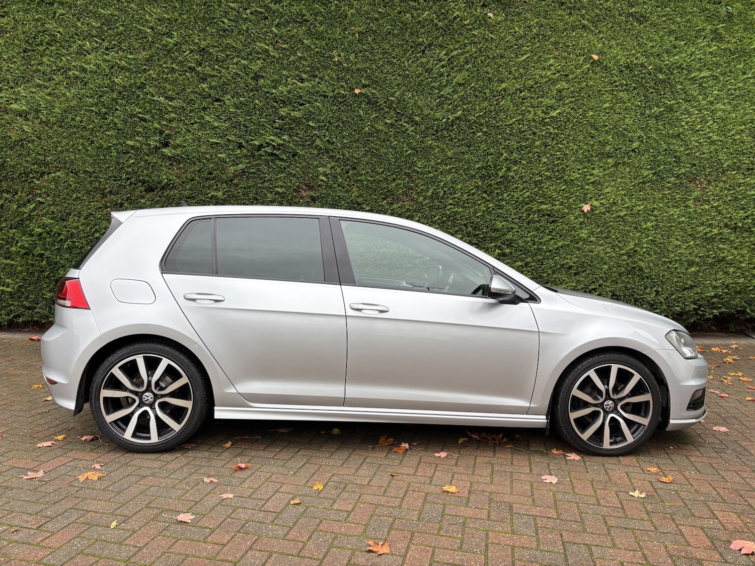 Used Volkswagen Golf 2016 for sale - 76751748: Photo 4