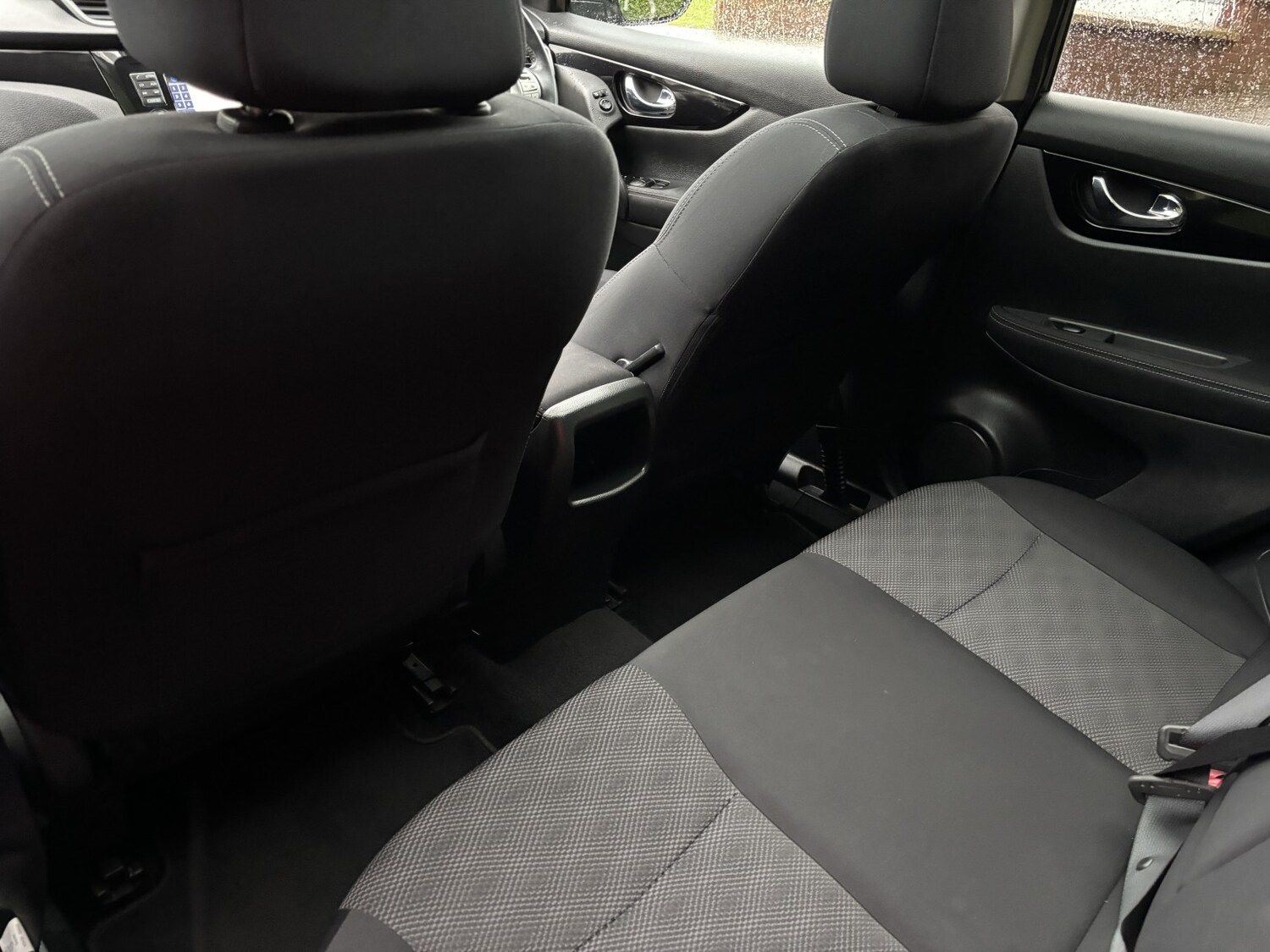 Used Nissan Qashqai 2016 for sale - 76945538: Photo 25