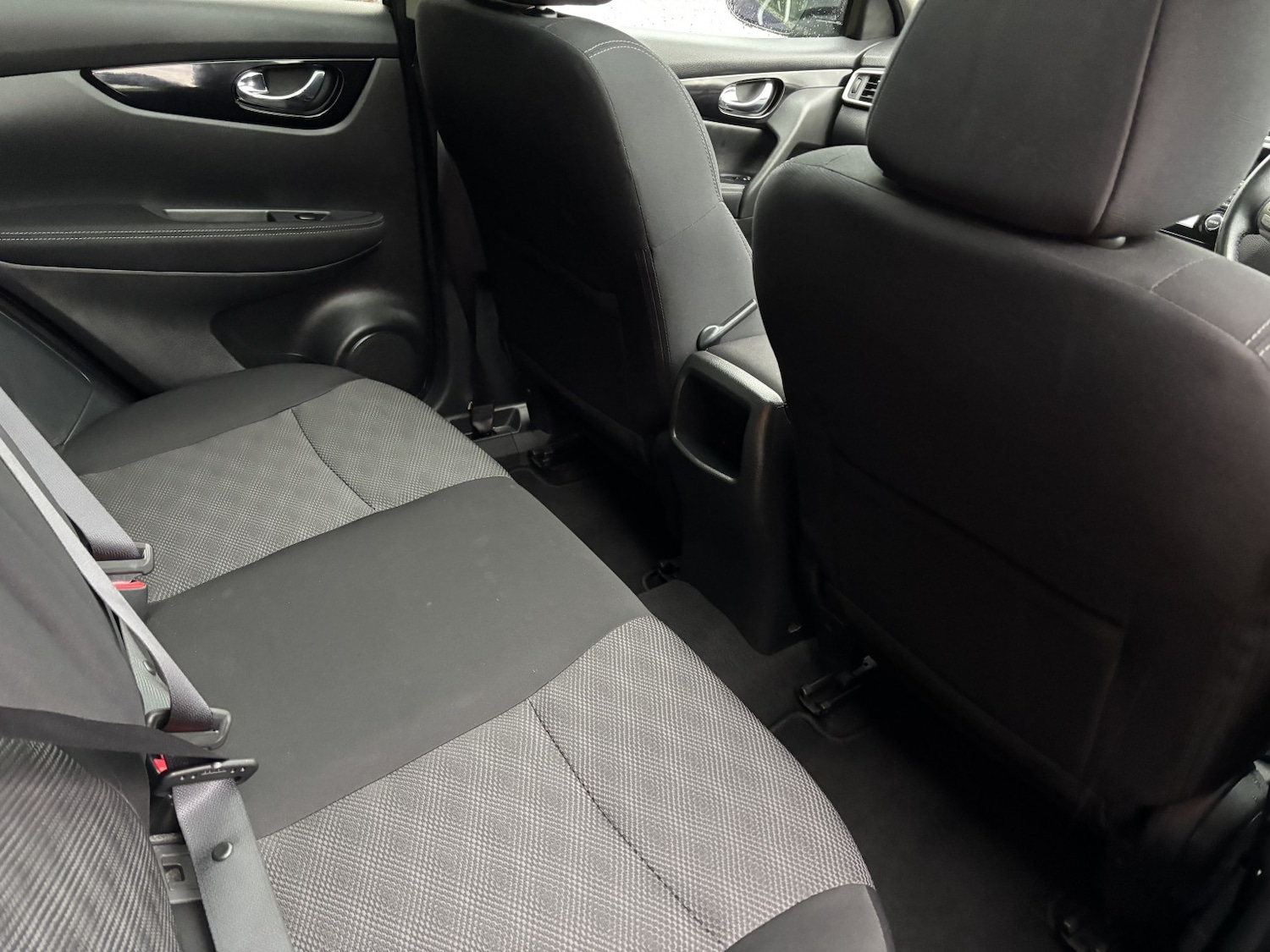 Used Nissan Qashqai 2016 for sale - 76945538: Photo 26