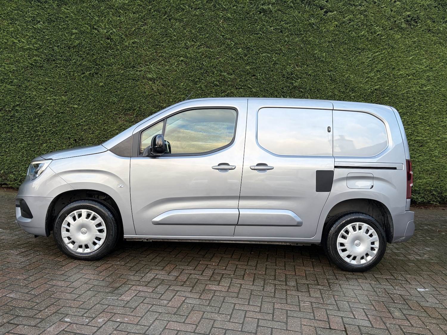 Used Vauxhall Combo 2023 for sale - 77289197: Photo 4