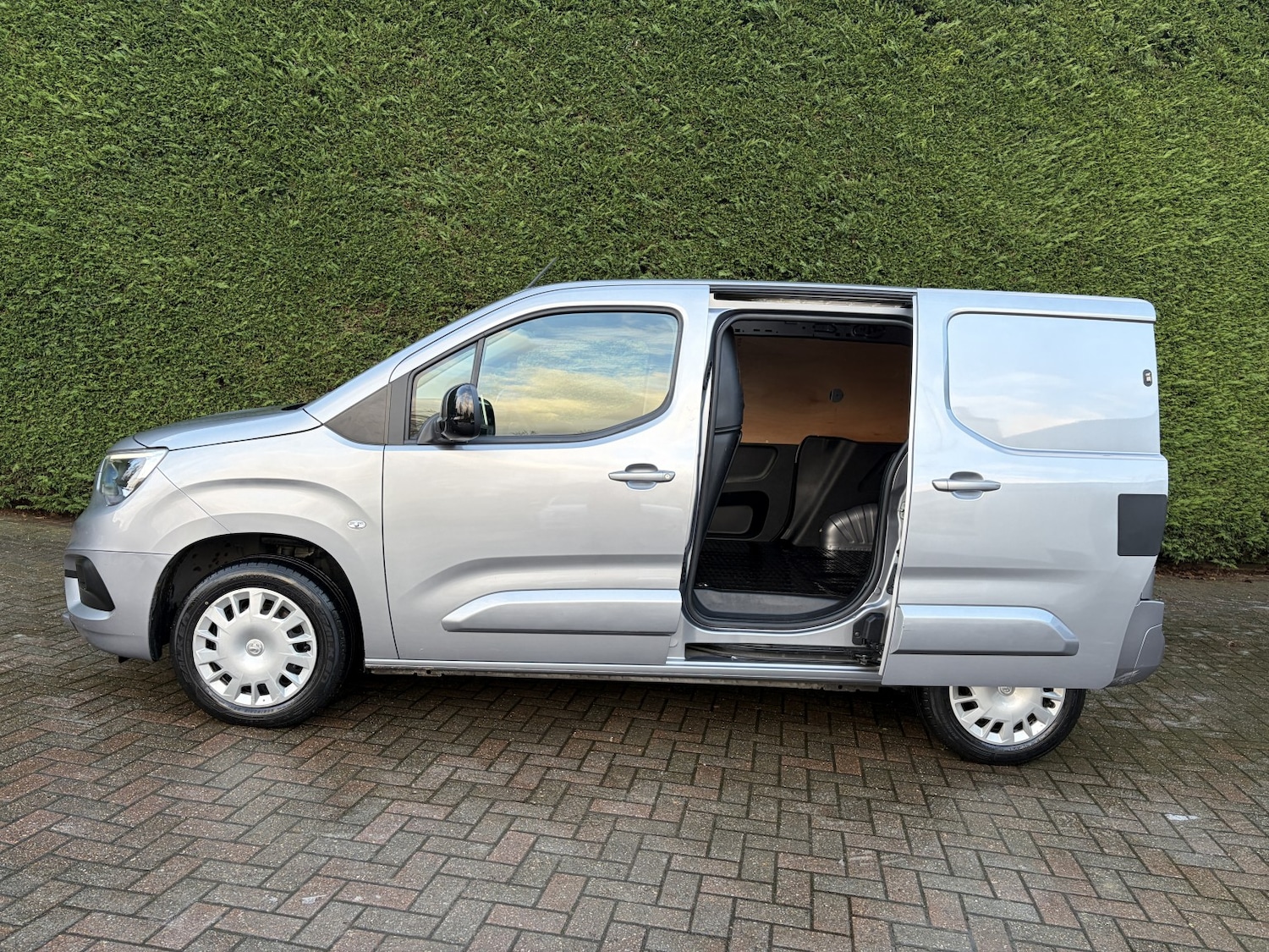 Used Vauxhall Combo 2023 for sale - 77289197: Photo 5