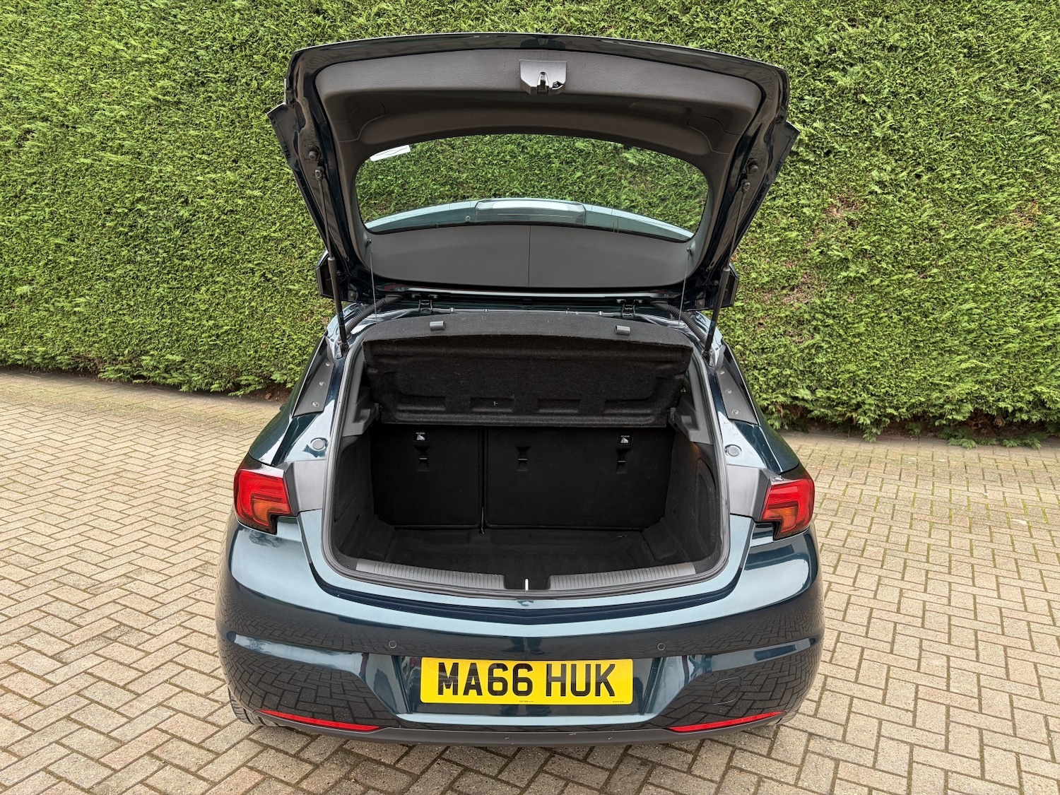 Used Vauxhall Astra 2016 for sale - 77377732: Photo 16