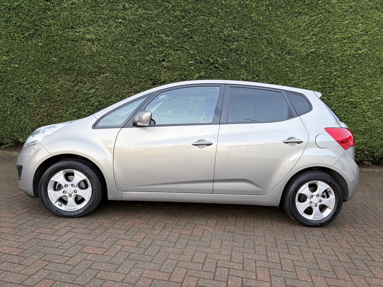 Used Kia Venga 2014 for sale - 77981813: Photo 5