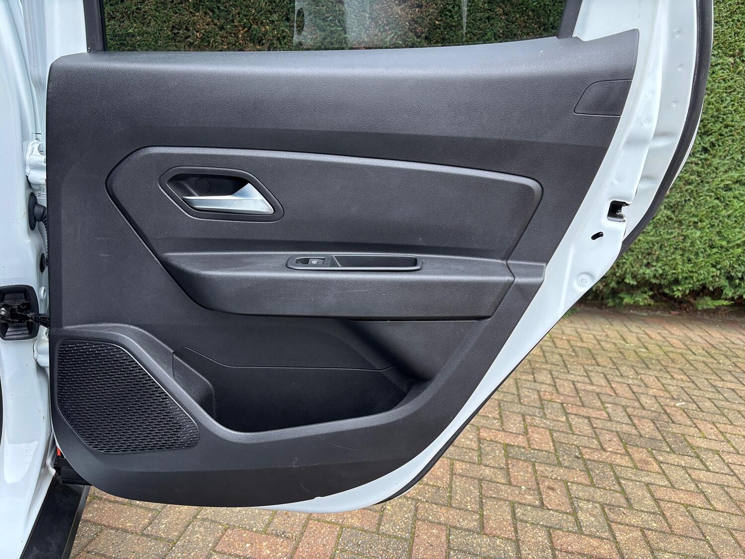 Used Dacia Duster 2020 for sale - 76744099: Photo 36