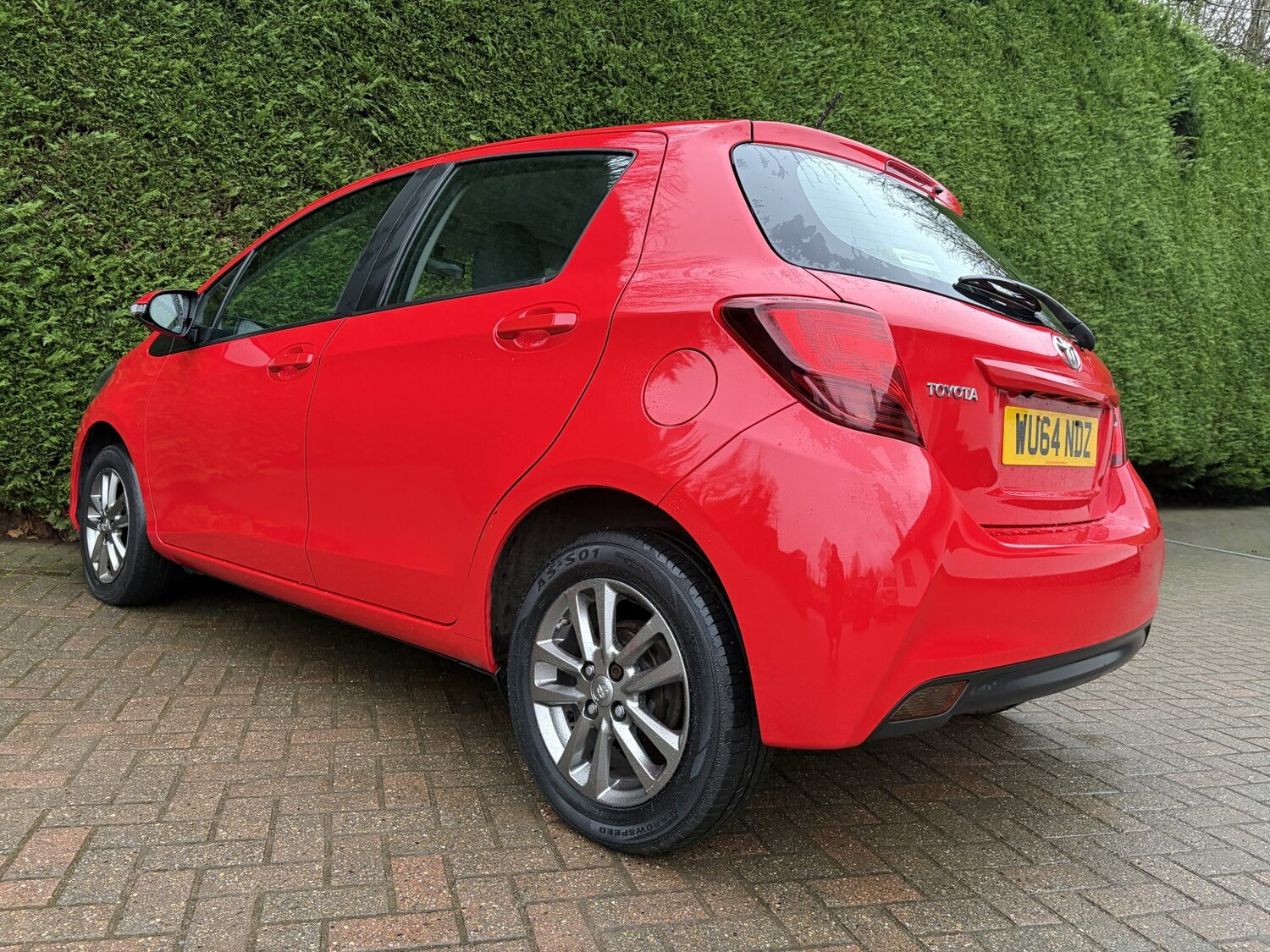 Used Toyota Yaris 2014 for sale - 77377755: Photo 11