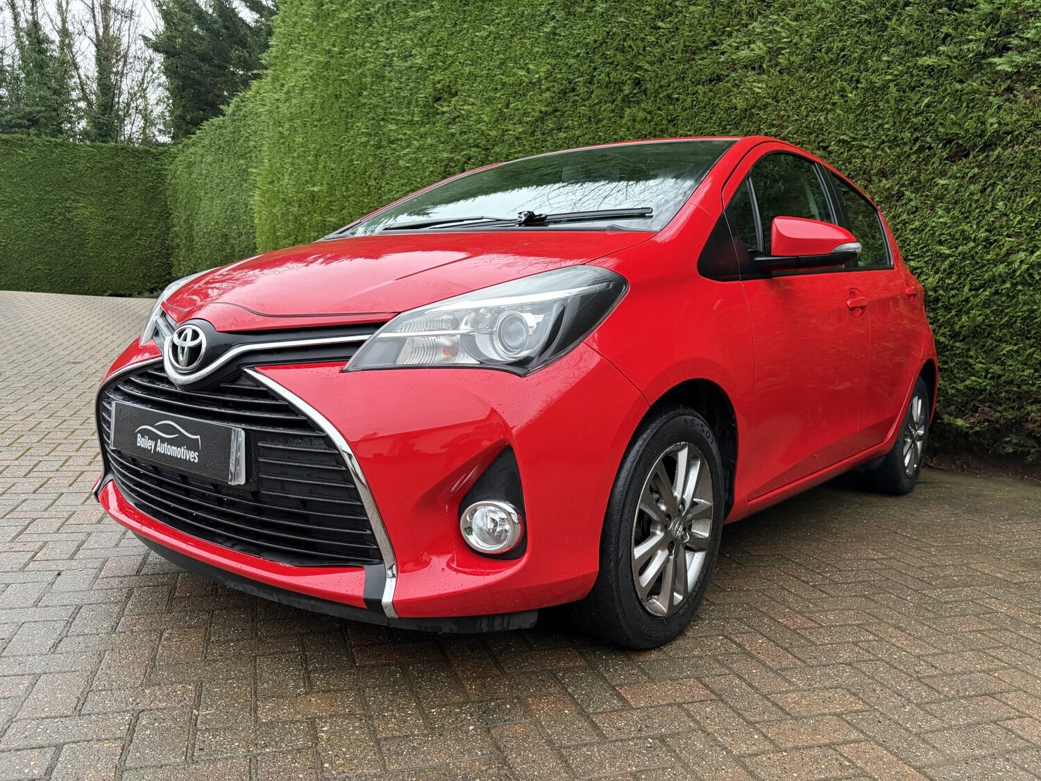 Used Toyota Yaris 2014 for sale - 77377755: Photo 9