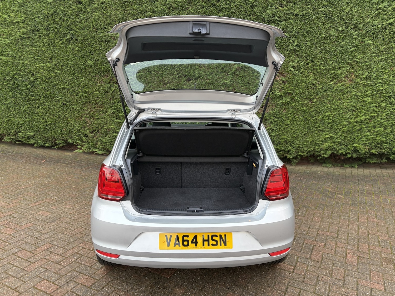 Used Volkswagen Polo 2014 for sale - 77494816: Photo 17