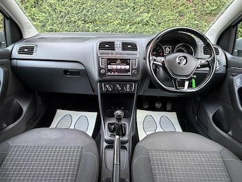 Used Volkswagen Polo 2014 for sale - 77494816: Photo