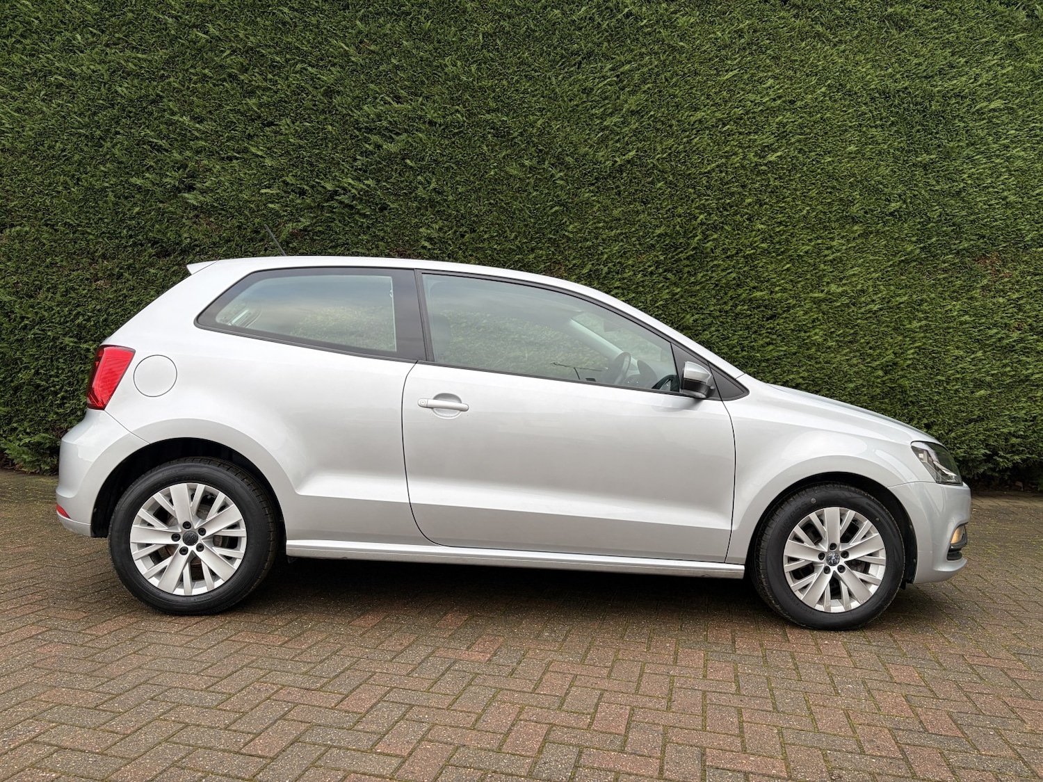 Used Volkswagen Polo 2014 for sale - 77494816: Photo 4