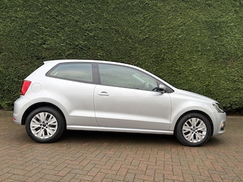 Used Volkswagen Polo 2014 for sale - 77494816: Photo
