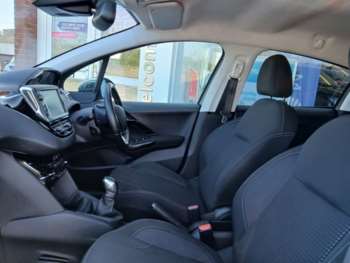 Used Peugeot 208 2018 for sale - 74401608: Photo