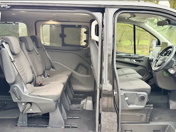 Used Ford Tourneo Custom 2021 for sale - 78936731: Photo