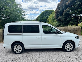 Used Ford Tourneo Connect 2024 for sale - 78900955: Photo