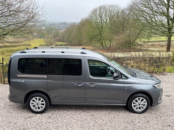 Used Ford Tourneo Connect 2024 for sale - 78486486: Photo
